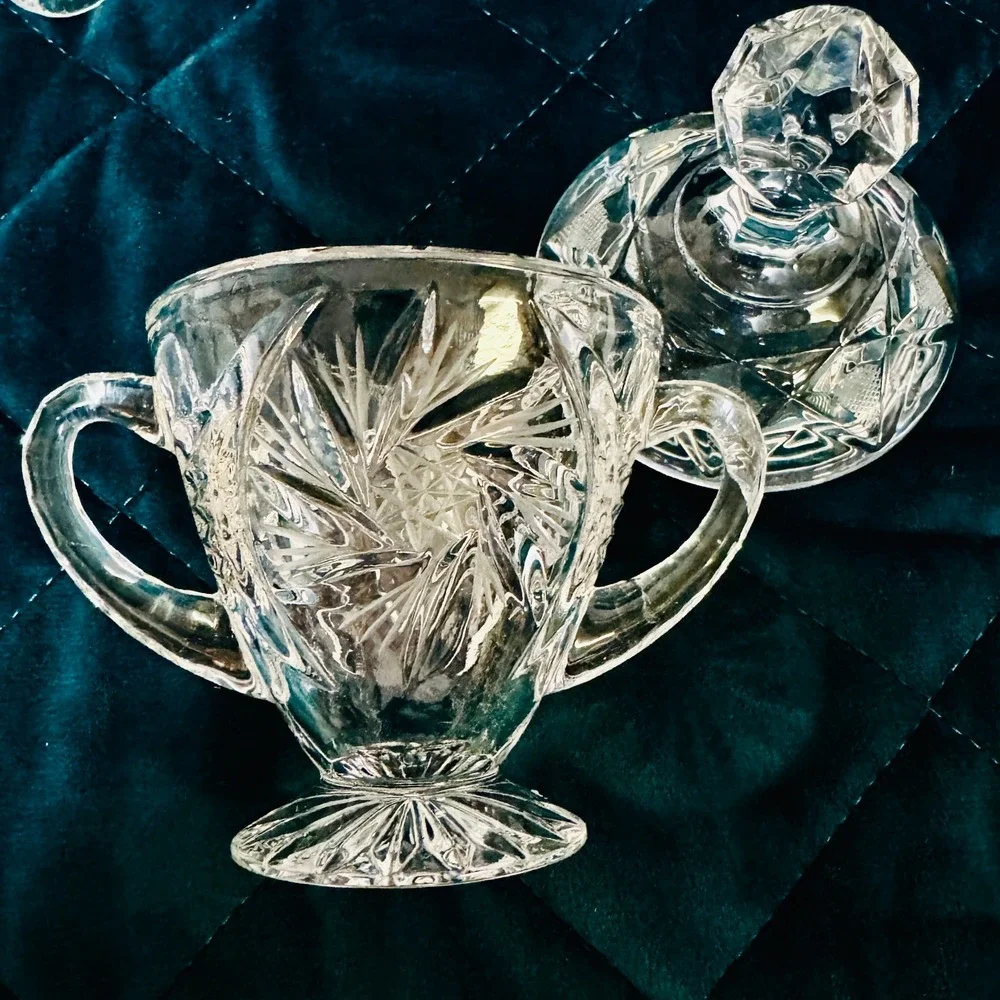 Vintage Cut Glass Creamer & Sugar Set w/ Lid Starburst‎ Pattern Pedestal Footed